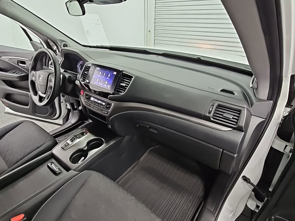 Used 2021 Honda Ridgeline Sport image 39