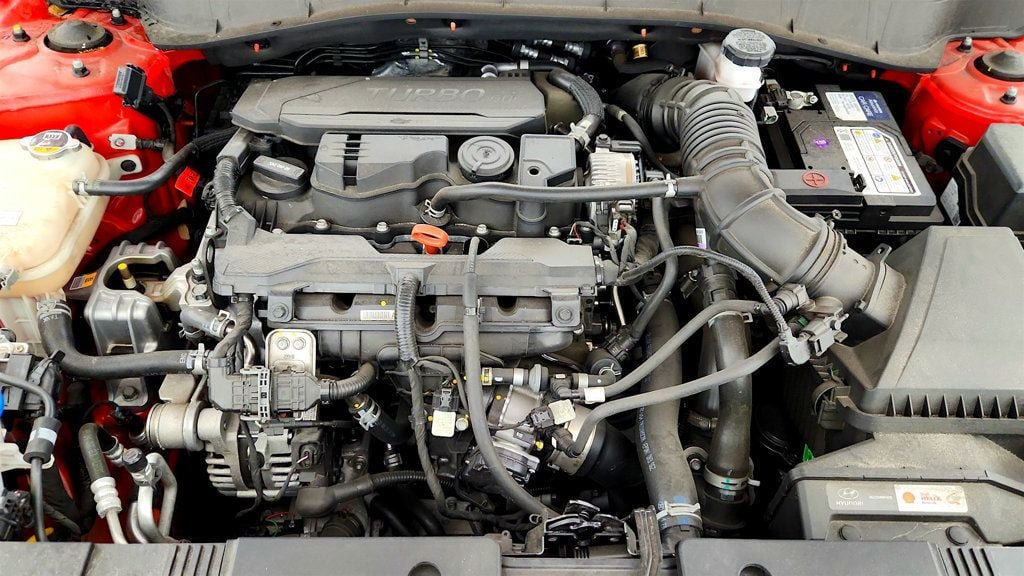 Used 2024 Hyundai Kona Limited FWD image 27