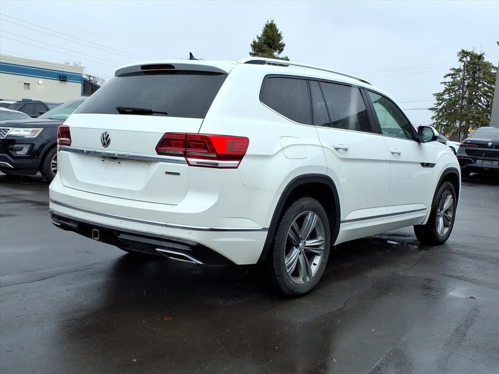 Used 2018 Volkswagen Atlas SEL w/ R-Line Package AWD/4WD image 5