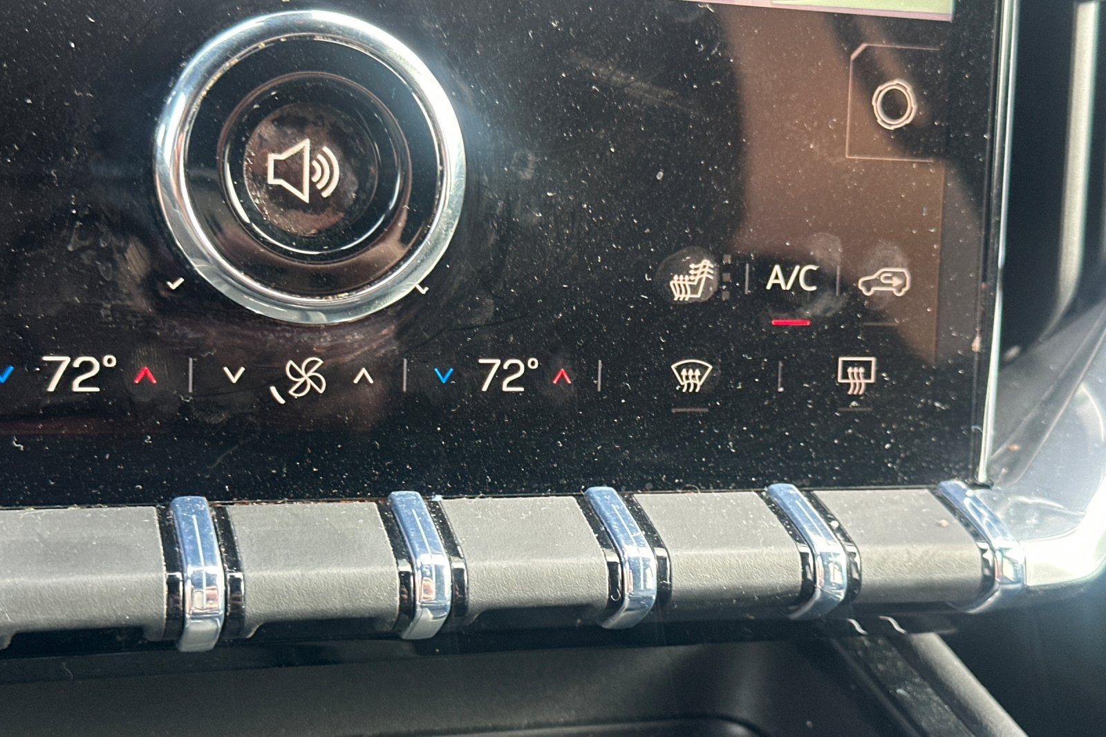 Used 2026 GMC Acadia Elevation FWD image 28