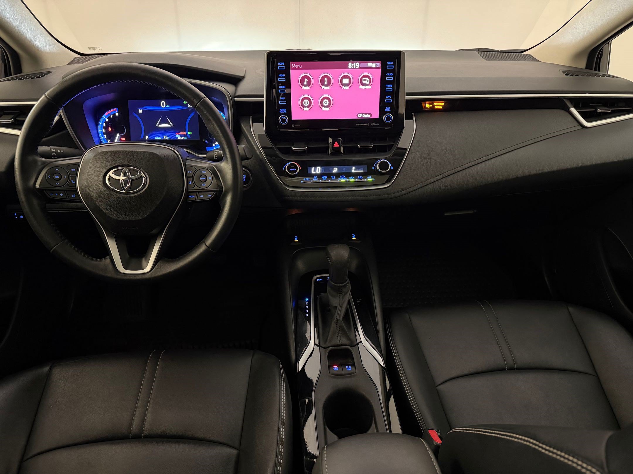 Used 2022 Toyota Corolla XLE FWD image 16