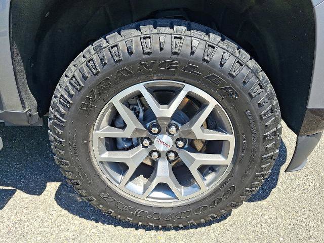 Certified 2022 GMC Canyon AT4 AWD/4WD image 8