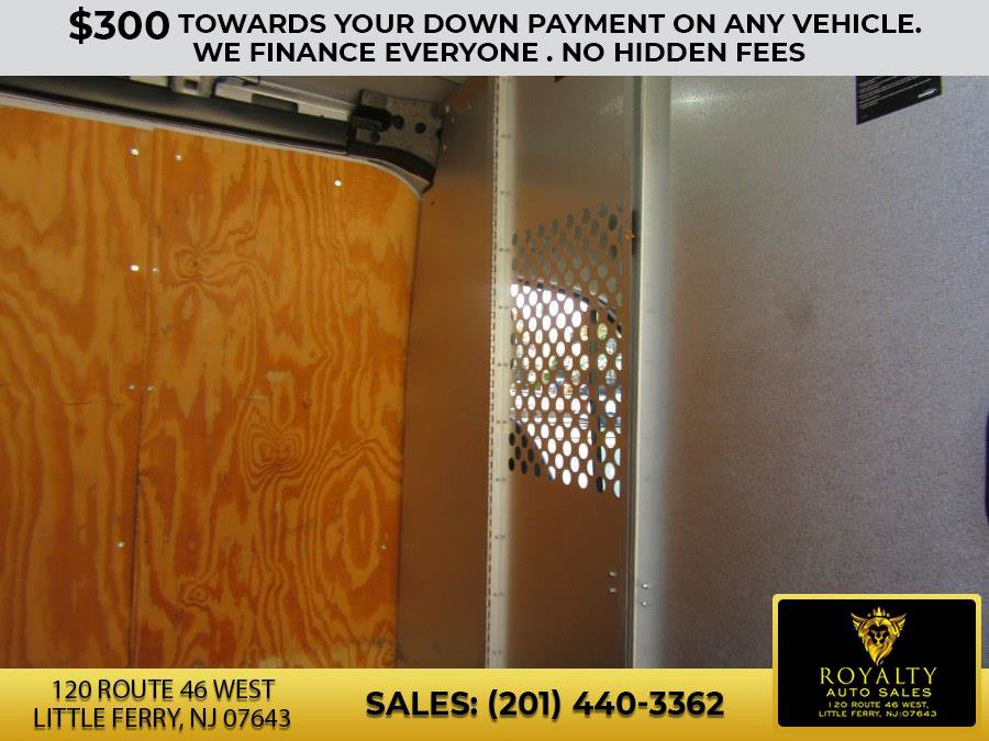 Used 2020 Ford Transit 350 XL image 33