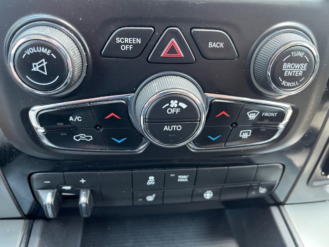 Used 2017 RAM 1500 Sport image 12