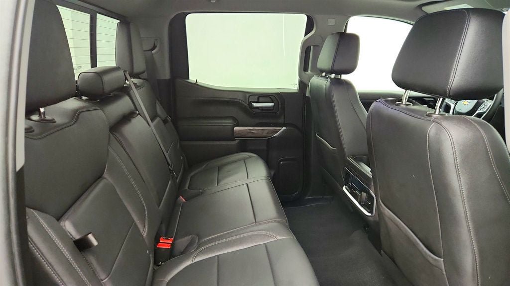 Used 2022 Chevrolet Silverado 1500 LTZ AWD/4WD image 23