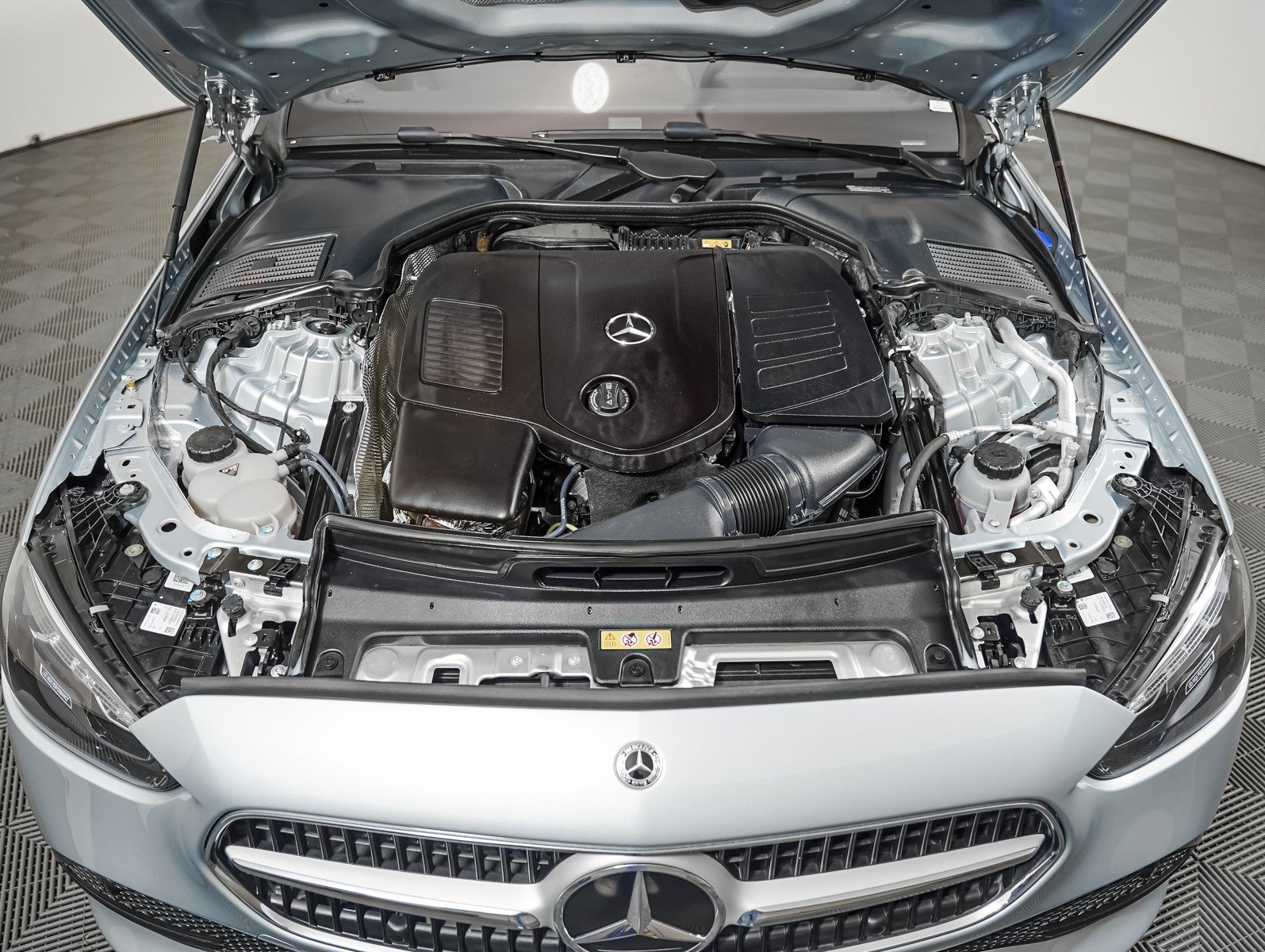 Certified 2026 Mercedes-Benz C 300 Sedan image 4
