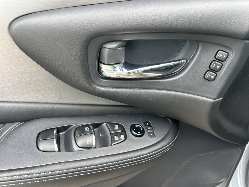 Certified 2024 Nissan Murano SL FWD image 20