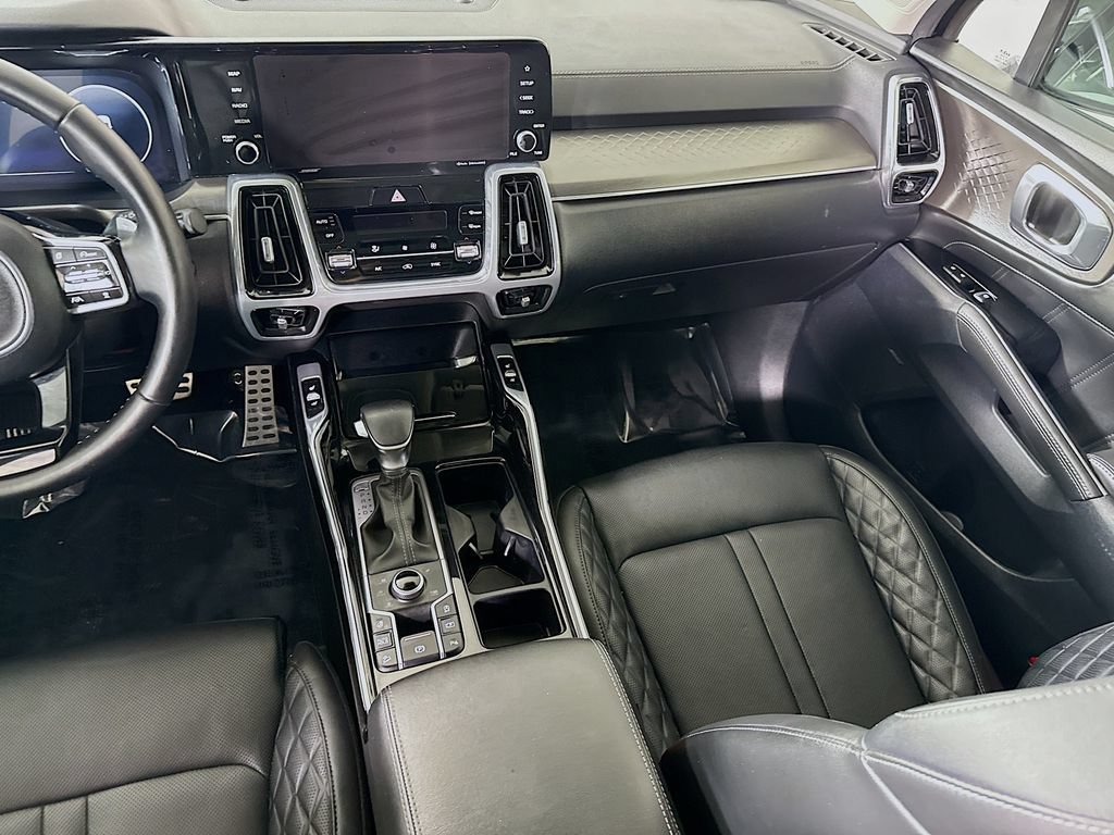 Certified 2023 Kia Sorento SX AWD/4WD image 30