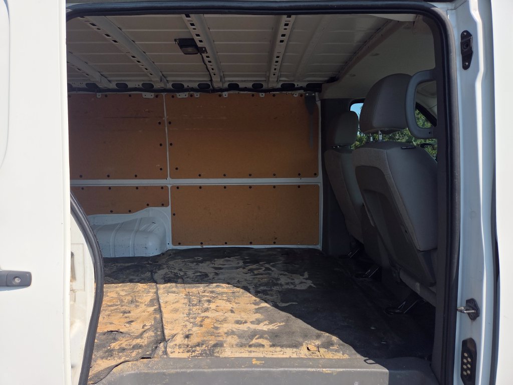 Used 2020 Nissan NV 2500 SV RWD image 24