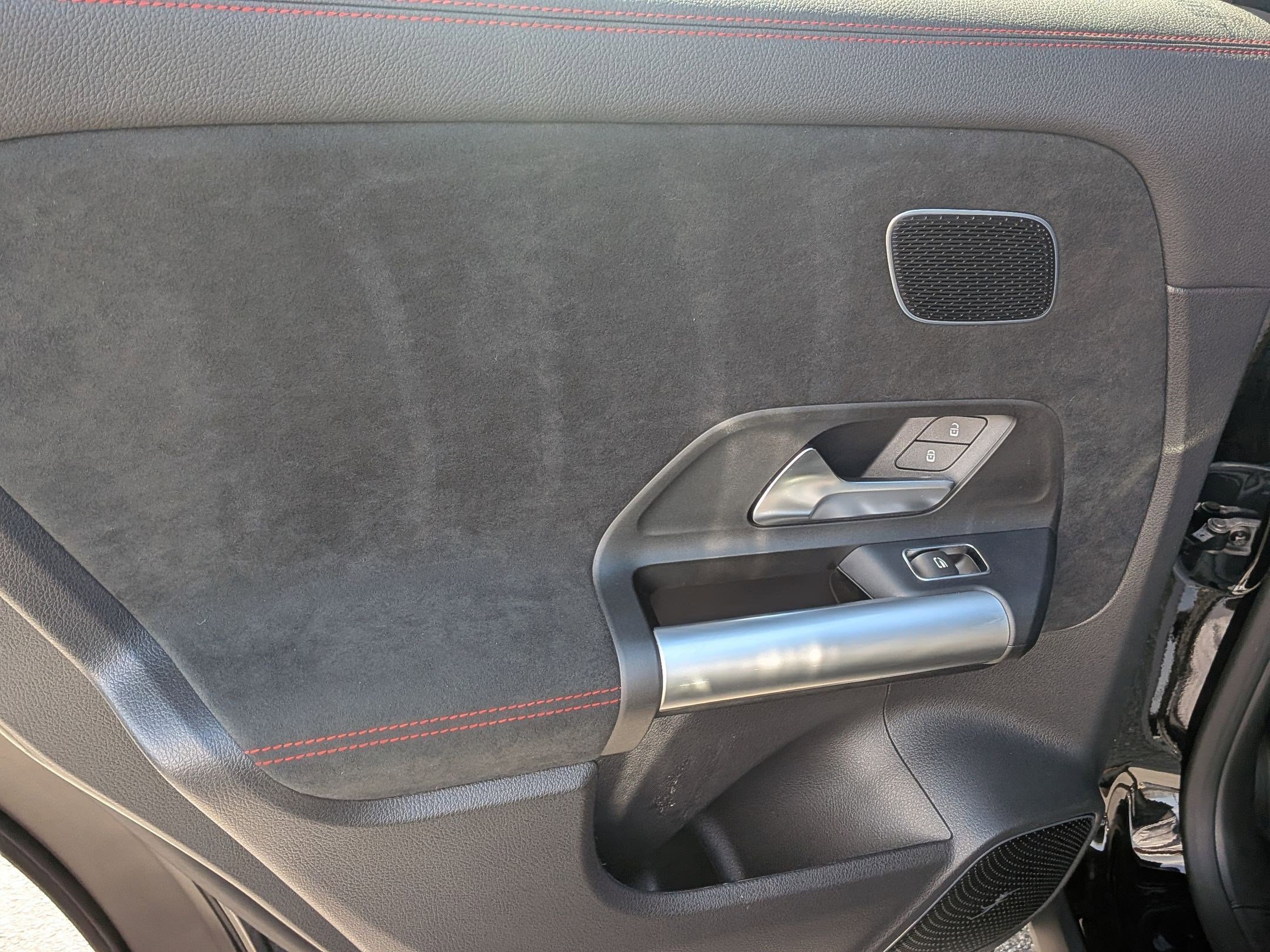 Certified 2025 Mercedes-Benz GLA 250 4MATIC image 23