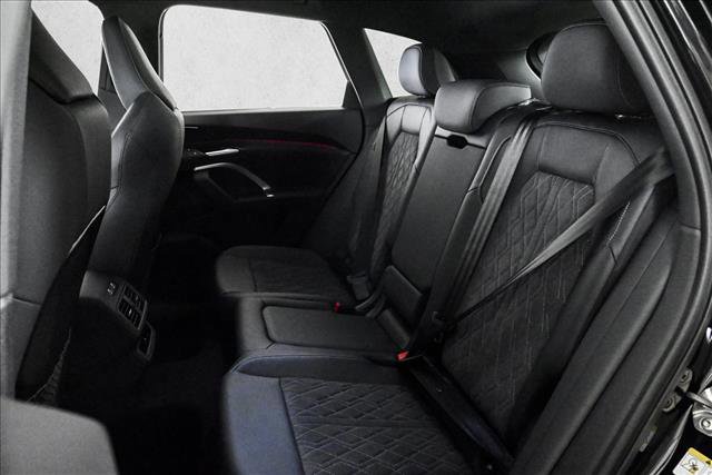 New 2025 Audi SQ5 Premium image 12