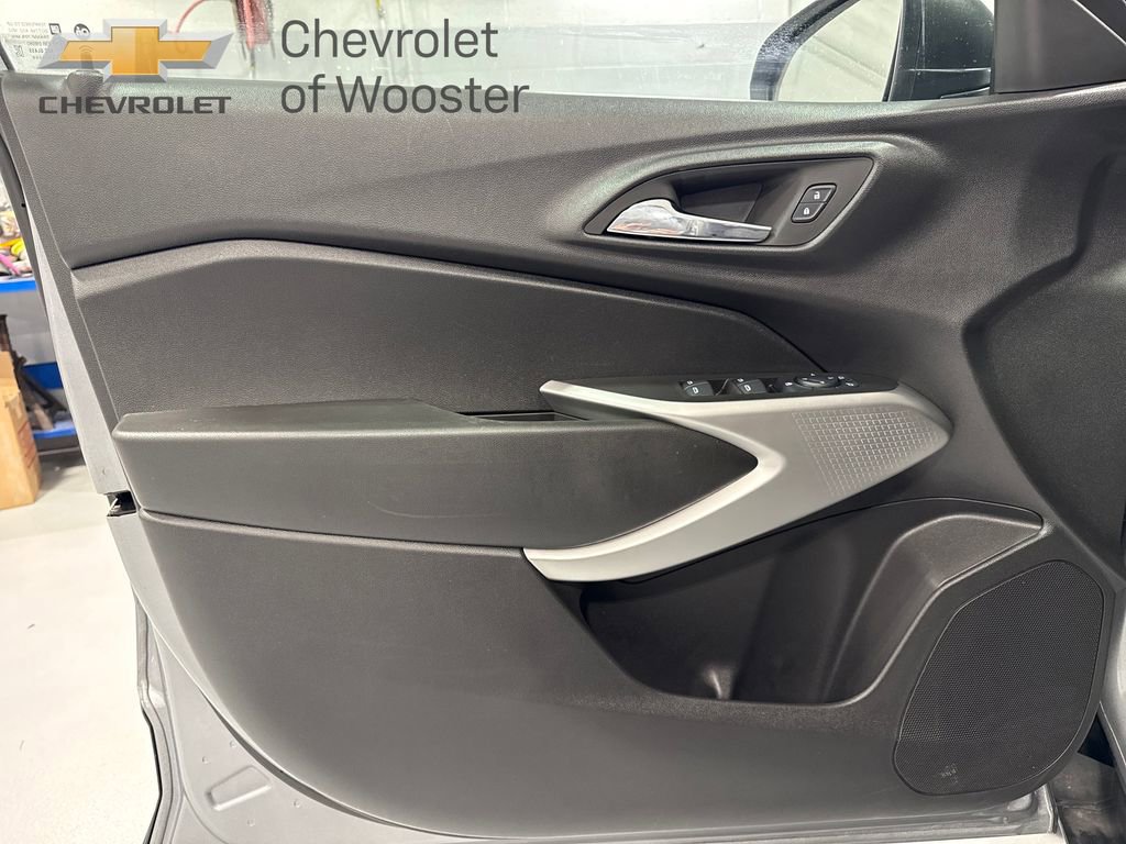 Used 2024 Chevrolet Trax LS image 23
