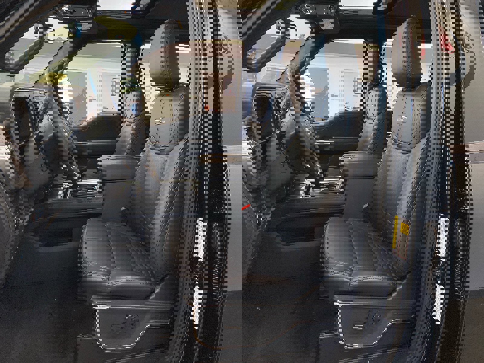 New 2026 Ford F350 Platinum image 17