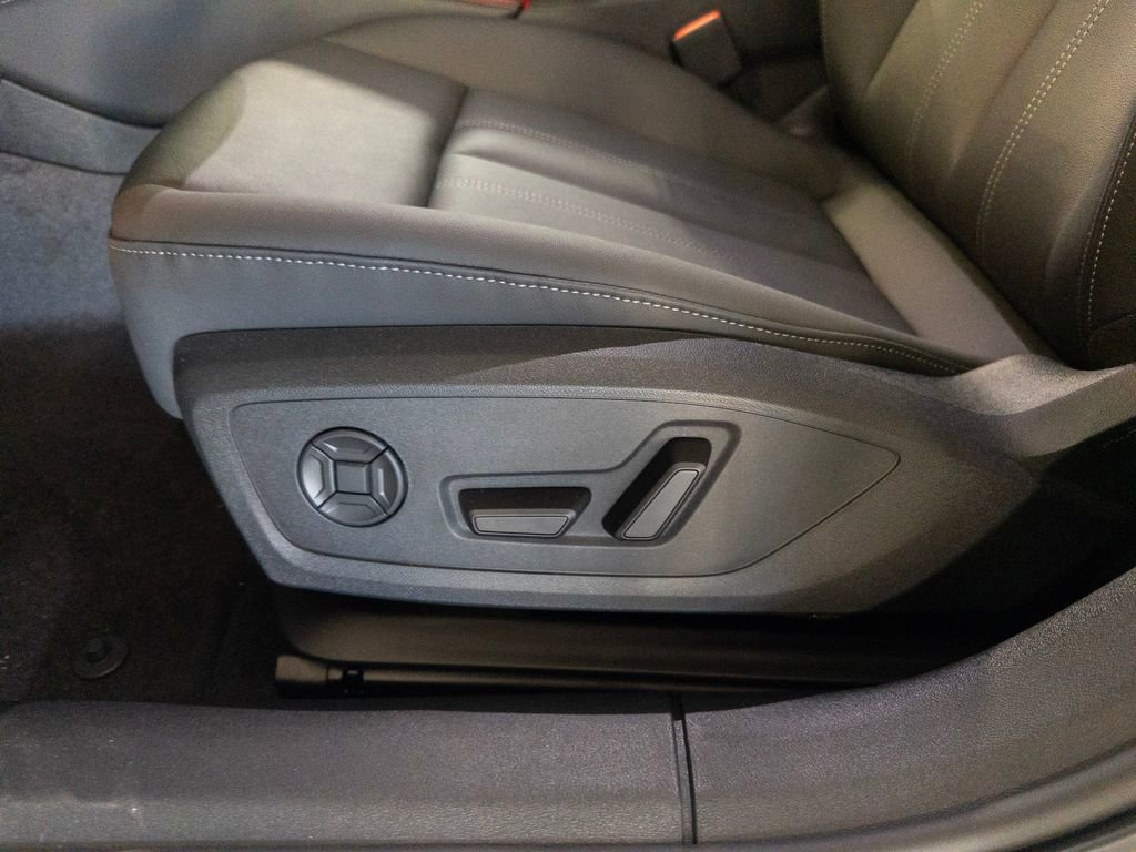 New 2025 Audi A5 2.0T Premium image 24