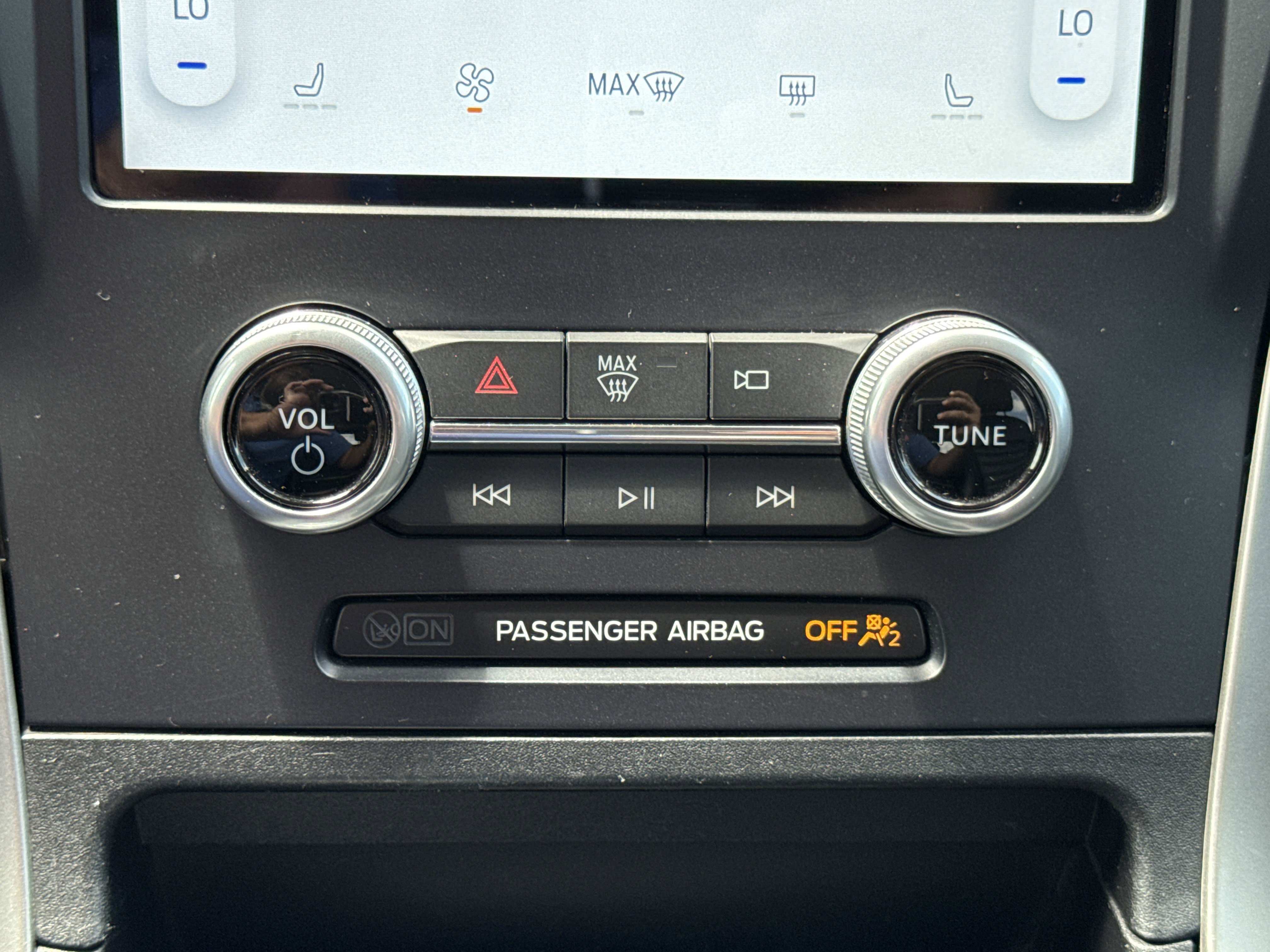 Used 2022 Ford Edge SEL w/ Convenience Package AWD/4WD image 21