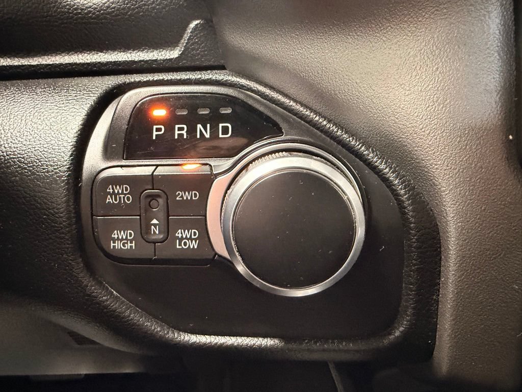 Used 2019 RAM 1500 Big Horn AWD/4WD image 34
