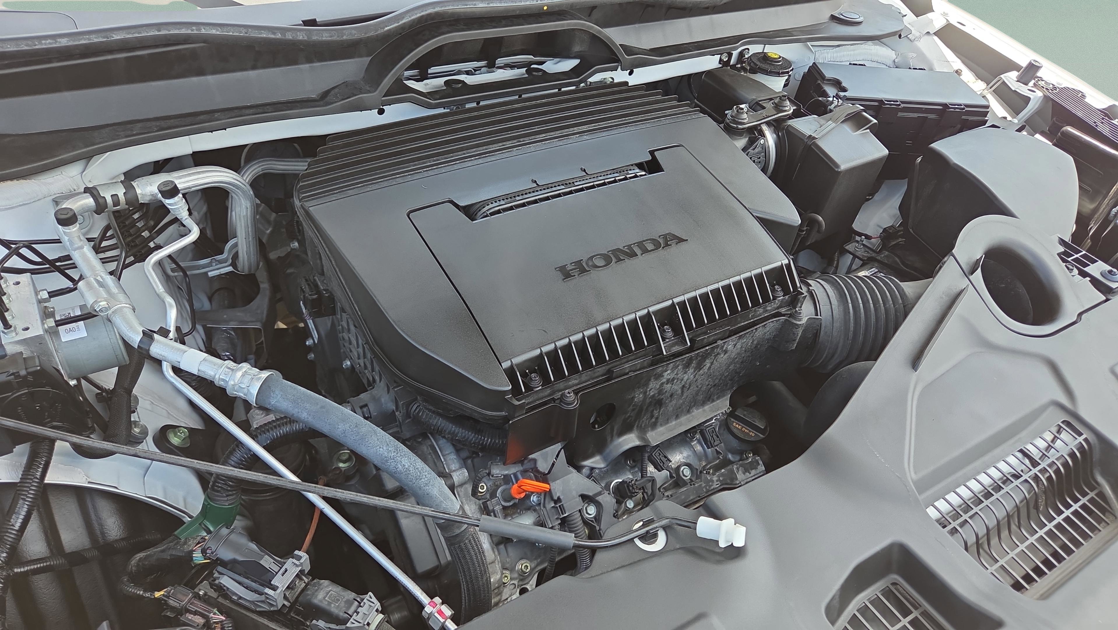 Used 2023 Honda Pilot Sport image 19