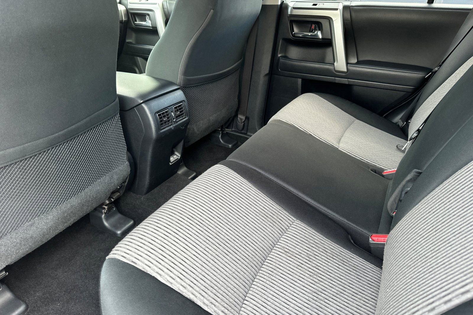 Used 2023 Toyota 4Runner SR5 image 13