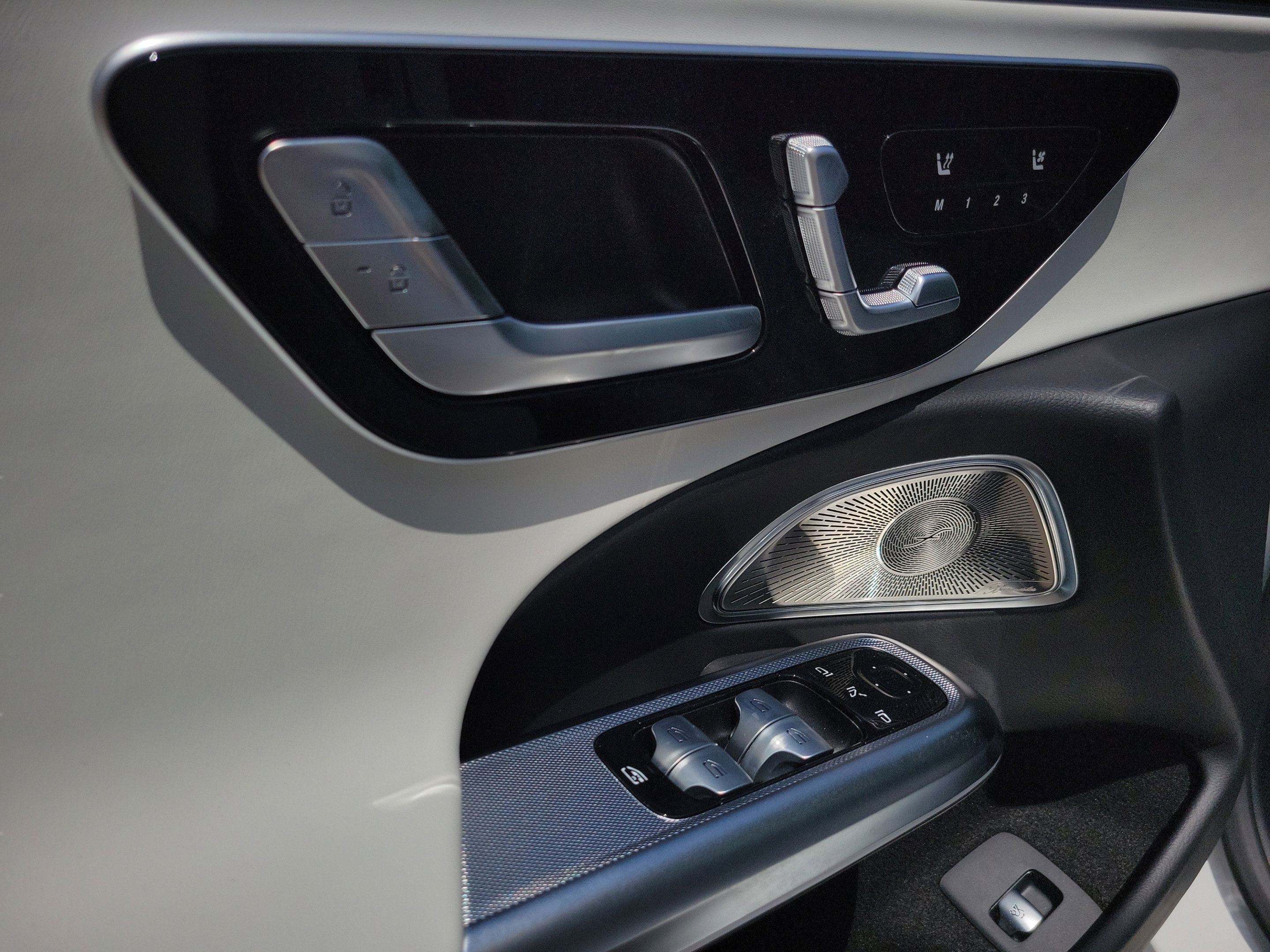 New 2026 Mercedes-Benz E 450 4MATIC Sedan image 16