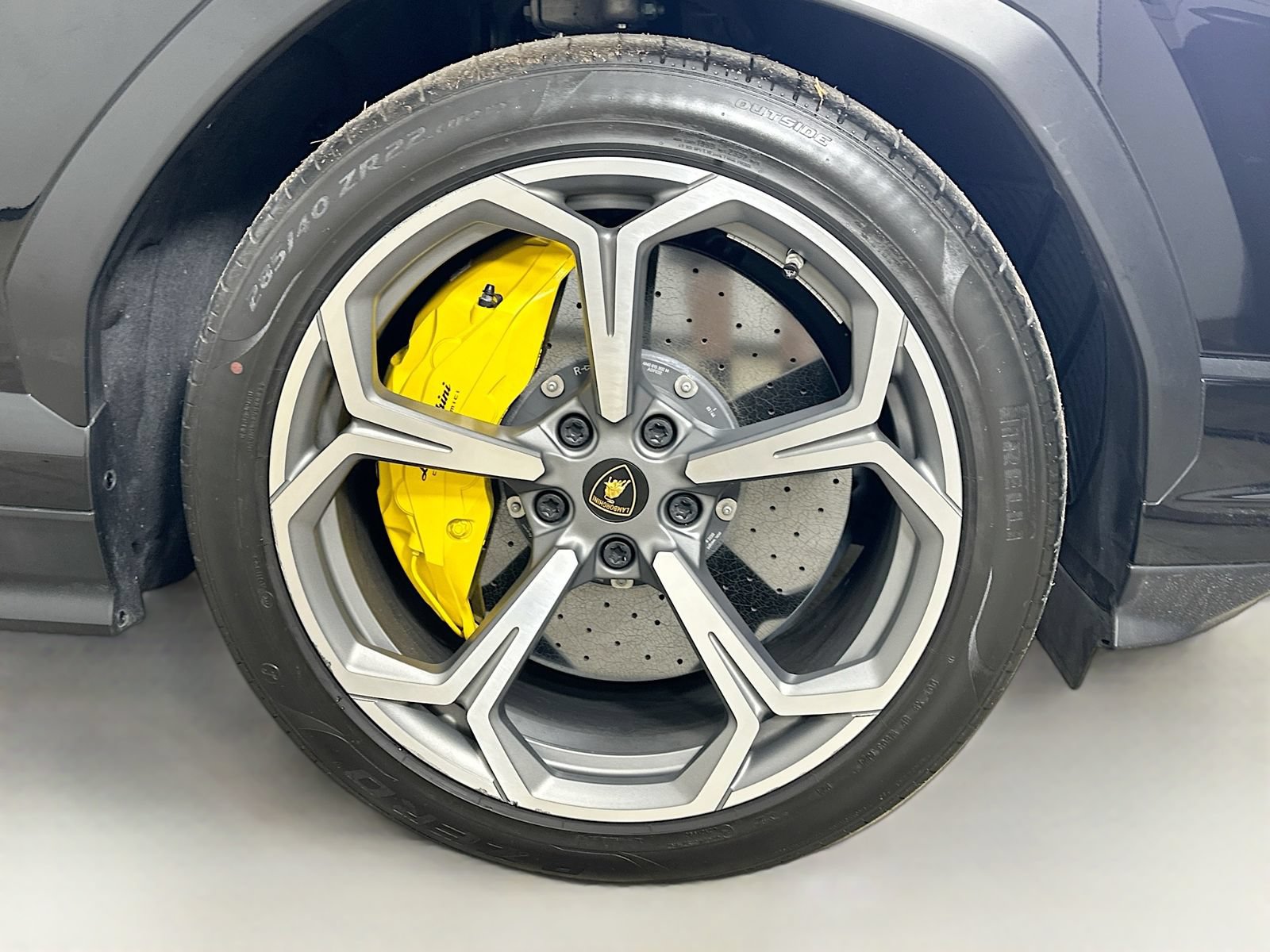 Used 2024 Lamborghini Urus S AWD/4WD image 11