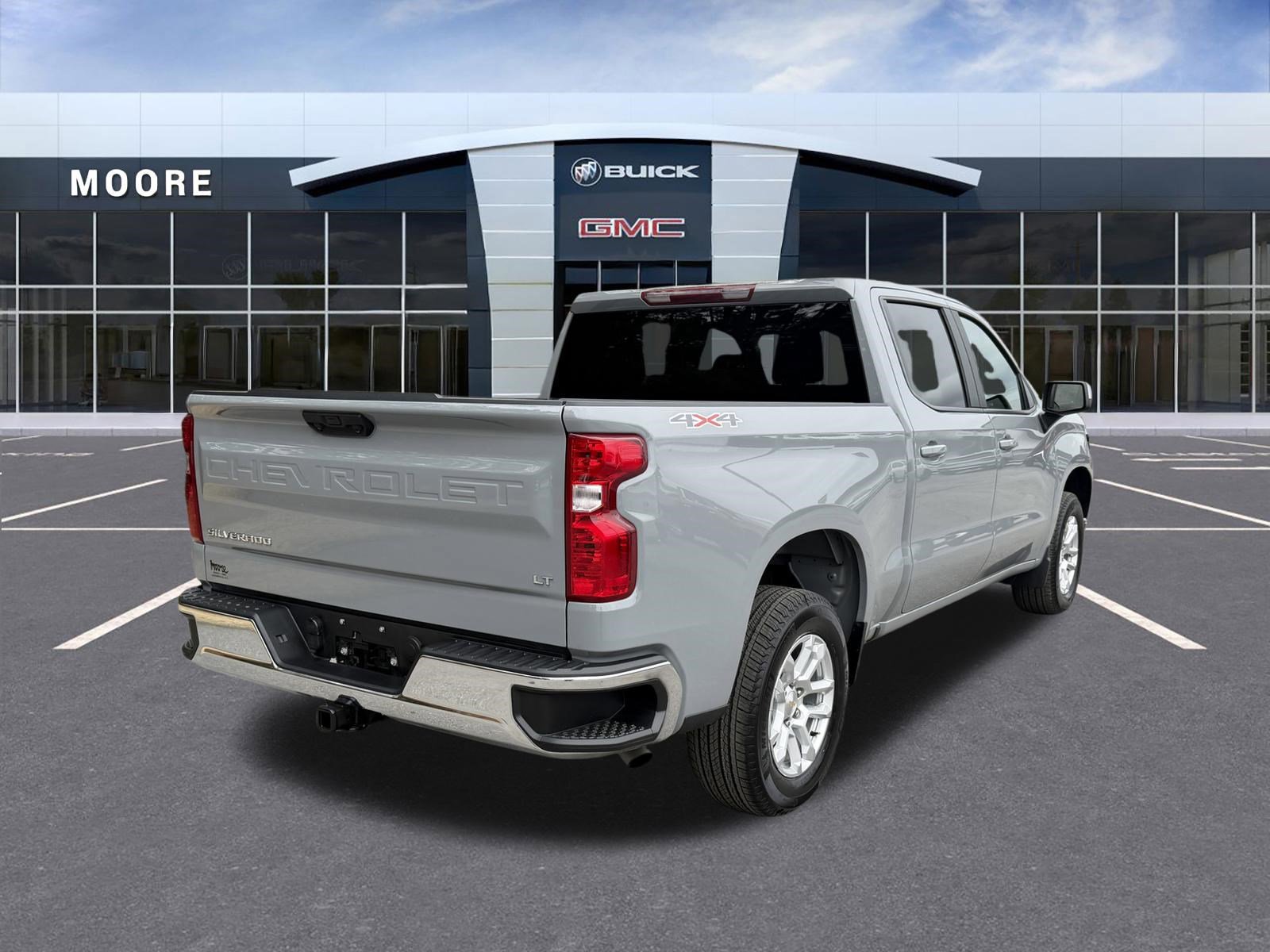 Used 2024 Chevrolet Silverado 1500 LT AWD/4WD image 3