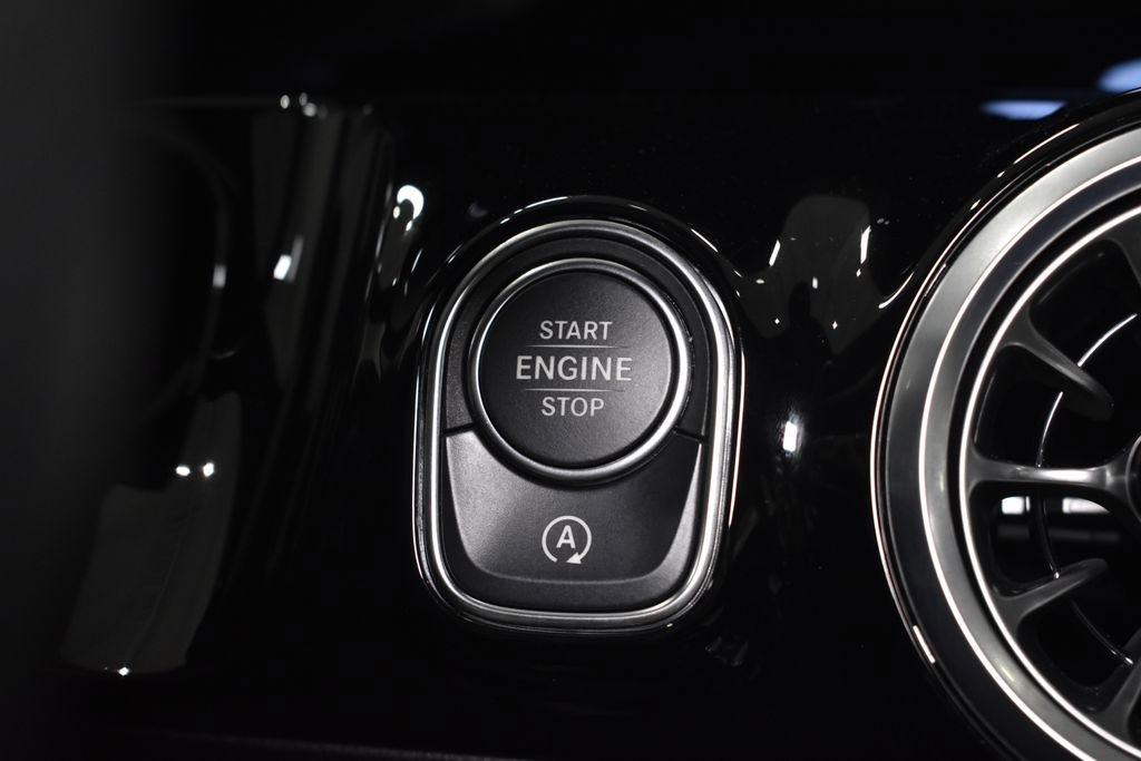 Certified 2024 Mercedes-Benz GLA 35 AMG 4MATIC image 26