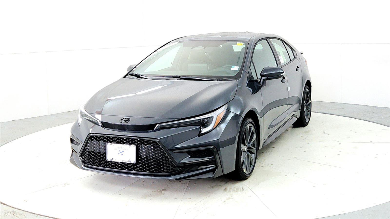 New 2026 Toyota Corolla SE FWD image 2
