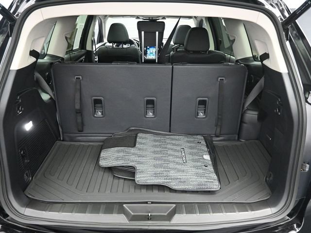 Certified 2025 Subaru Ascent Bronze Edition w/ Popular Package #2 image 24