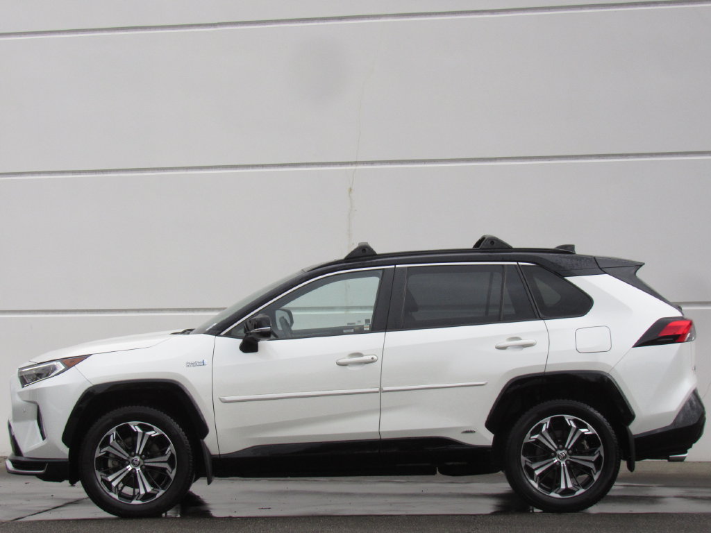 Used 2021 Toyota RAV4 XSE w/ Premium Package AWD/4WD image 4