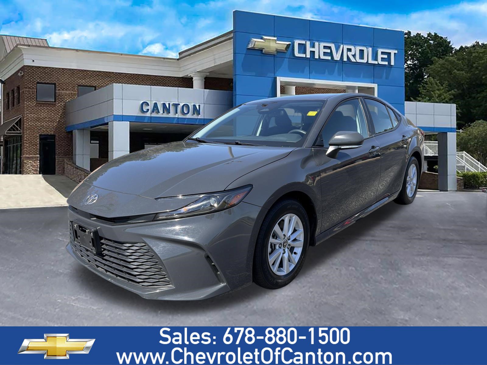 Used 2025 Toyota Camry LE
