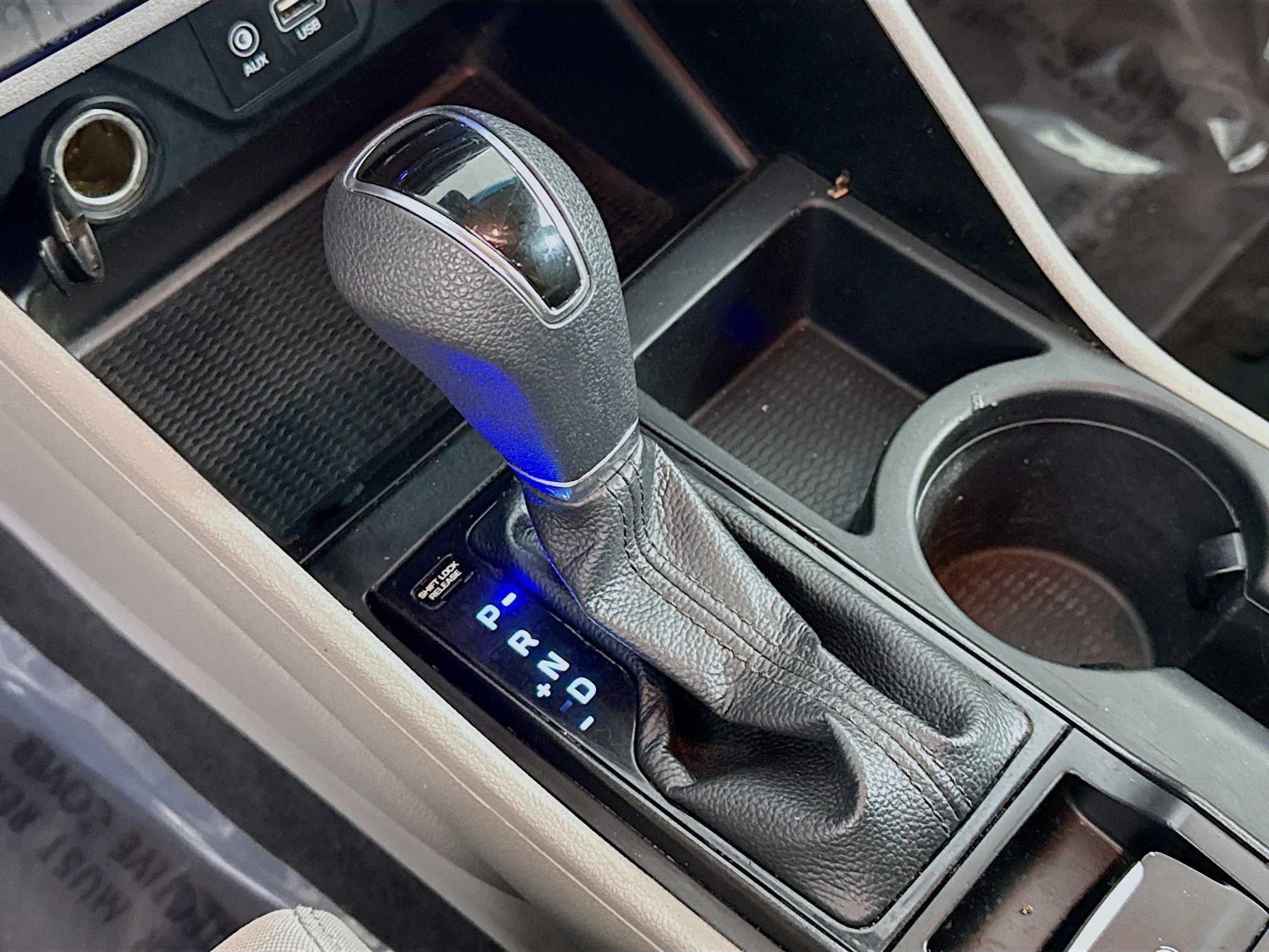 Used 2020 Hyundai Tucson SE image 20