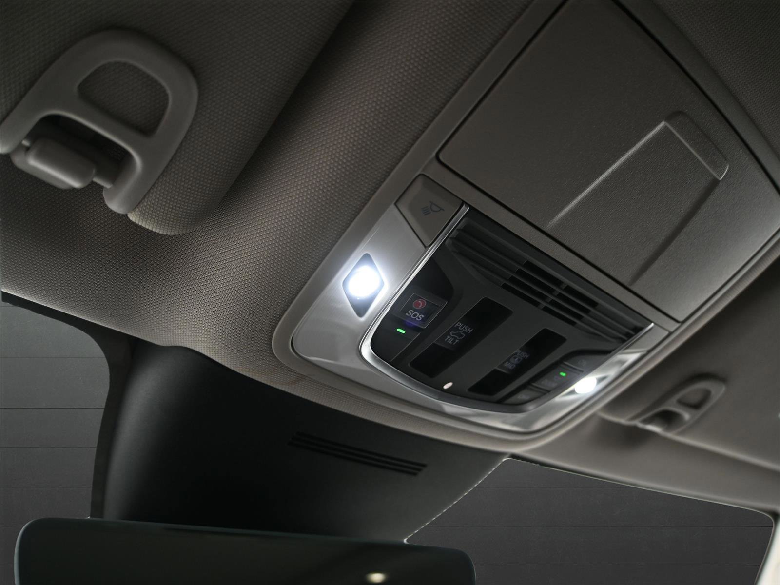 Certified 2026 Acura MDX SH-AWD w/ Advance Package image 5