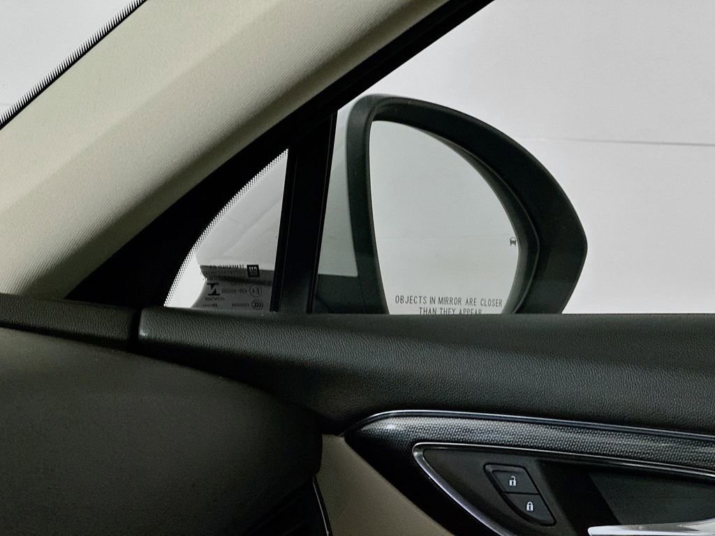 Used 2023 Buick Envision Preferred image 25