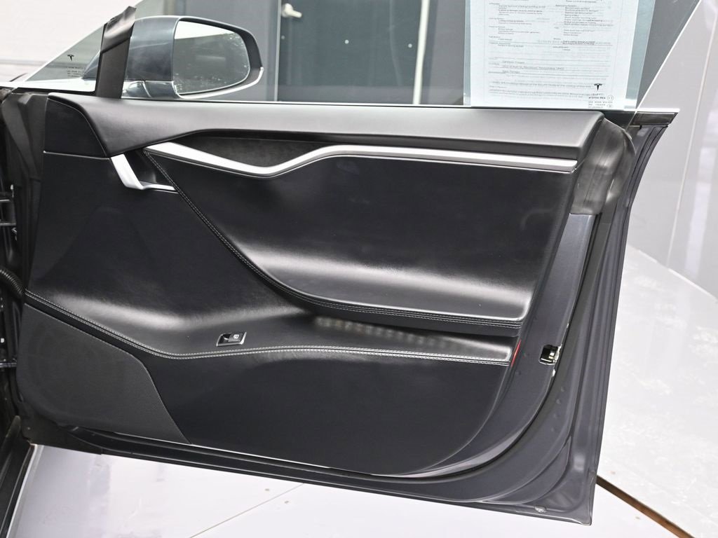Used 2021 Tesla Model S Long Range image 38
