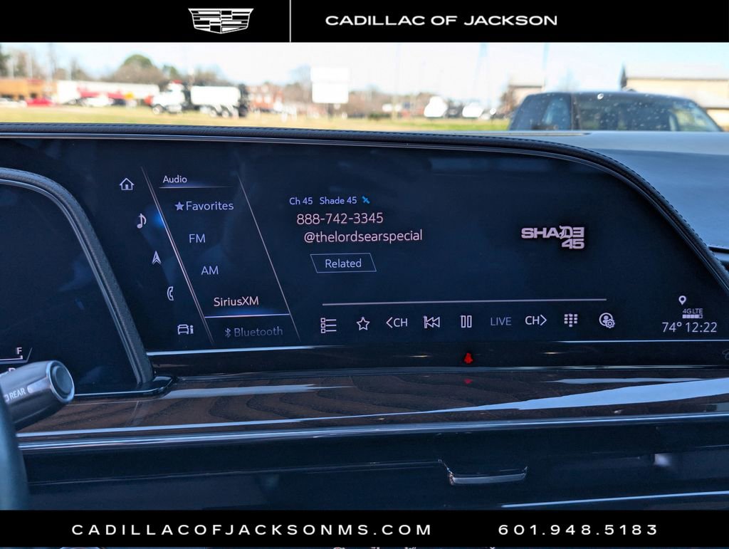 Used 2022 Cadillac Escalade ESV Premium Luxury Platinum w/ Heavy-Duty Trailer Package image 12