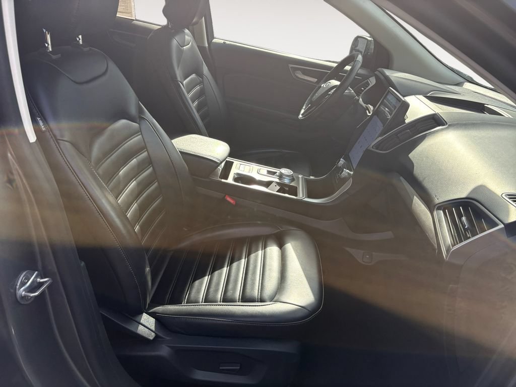 Used 2024 Ford Edge SEL AWD/4WD image 15