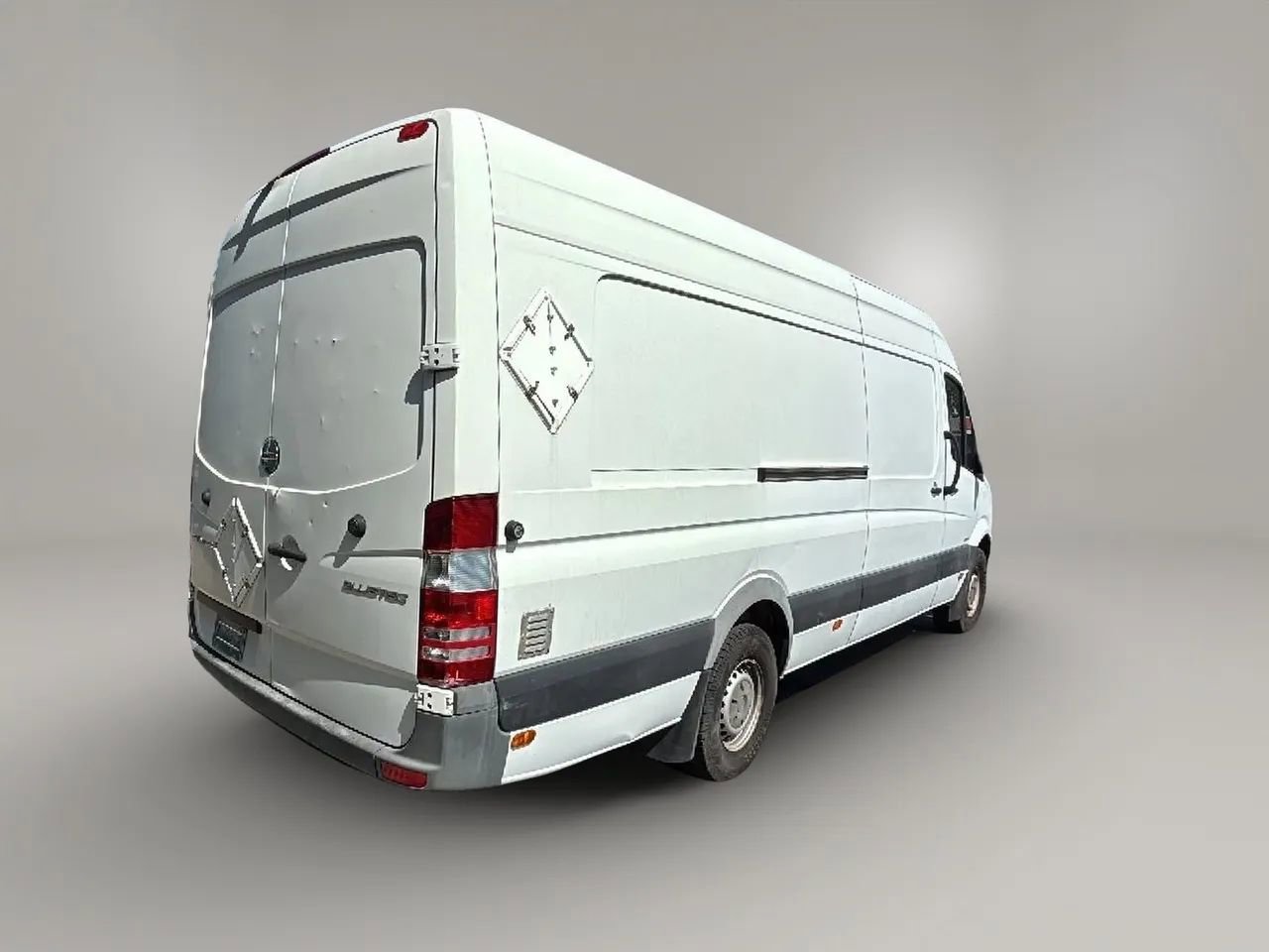 Used 2014 Freightliner Sprinter 2500 image 6