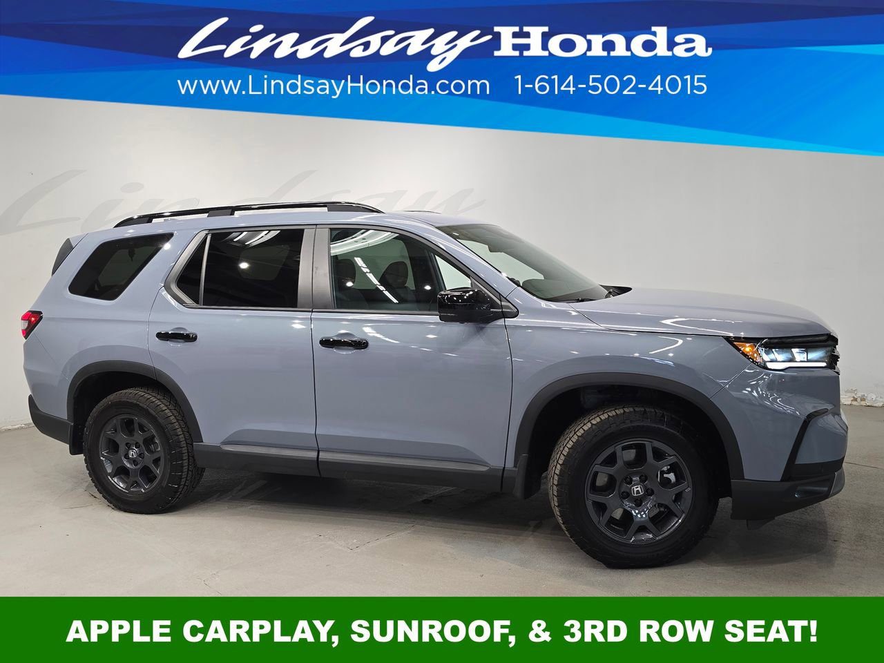 Used 2025 Honda Pilot TrailSport image 3