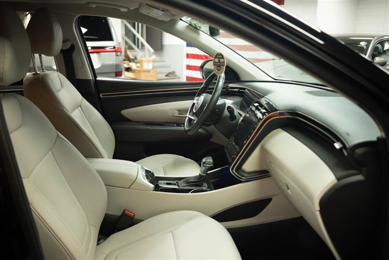 Used 2023 Hyundai Tucson SEL w/ Convenience Package FWD image 13