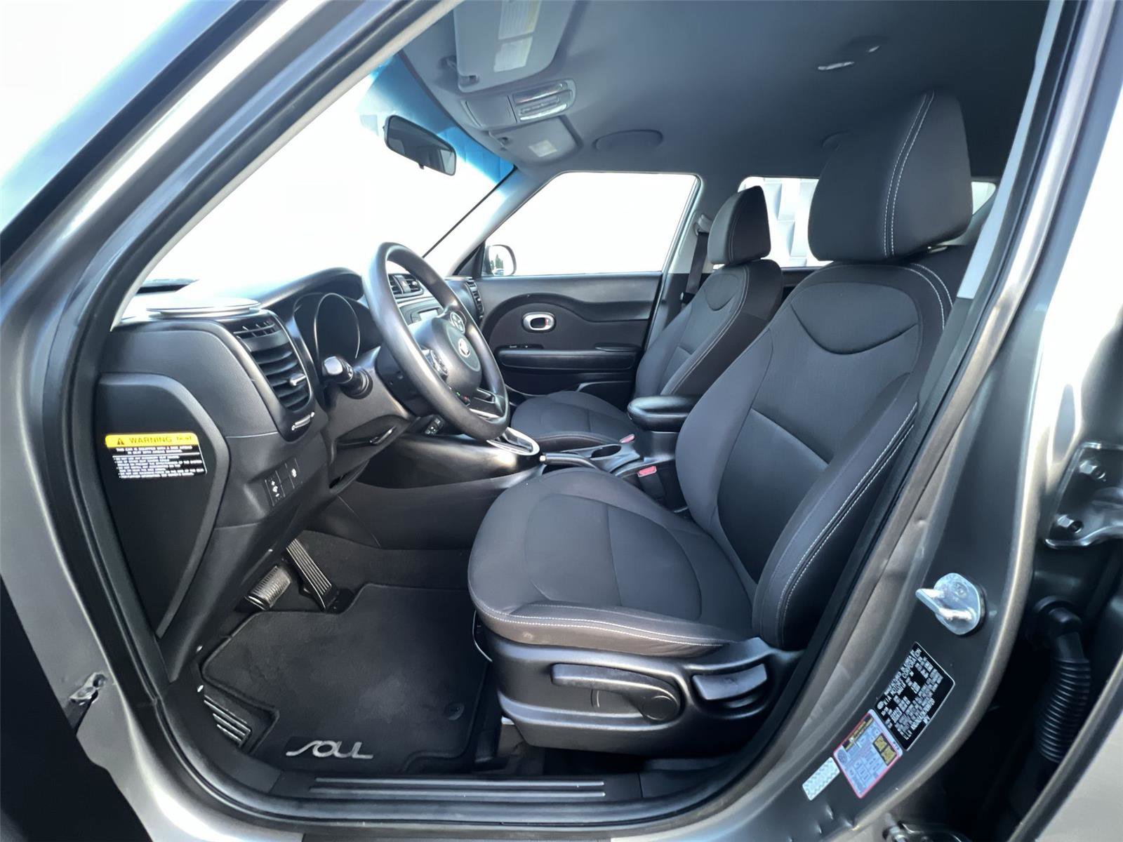 Used 2019 Kia Soul Base image 10