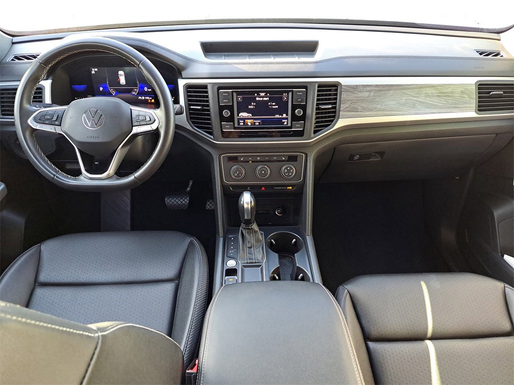 Certified 2023 Volkswagen Atlas Cross Sport SE image 9