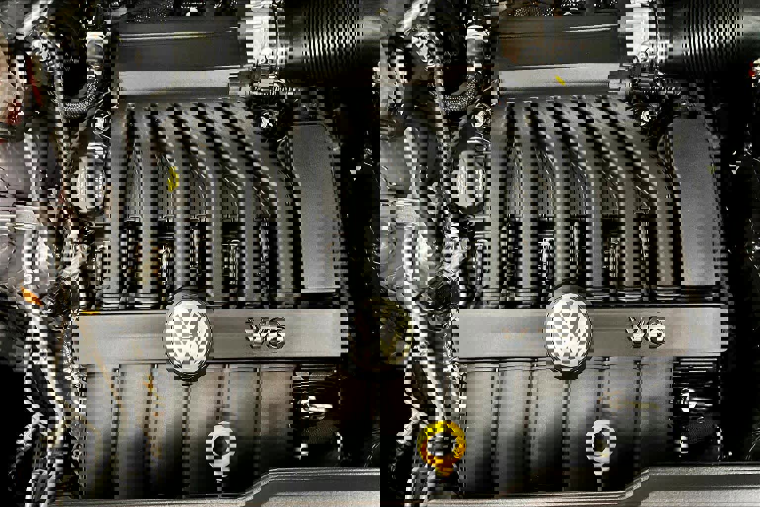 Used 2021 Volkswagen Atlas Cross Sport SEL Premium image 34