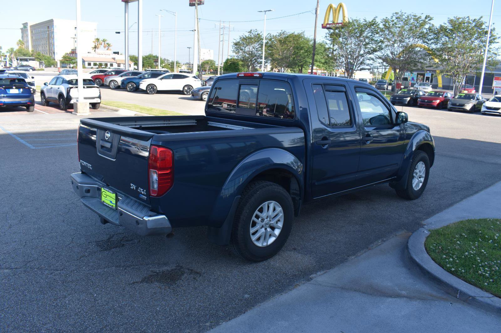 Used 2019 Nissan Frontier SV w/ Value Truck Package image 13