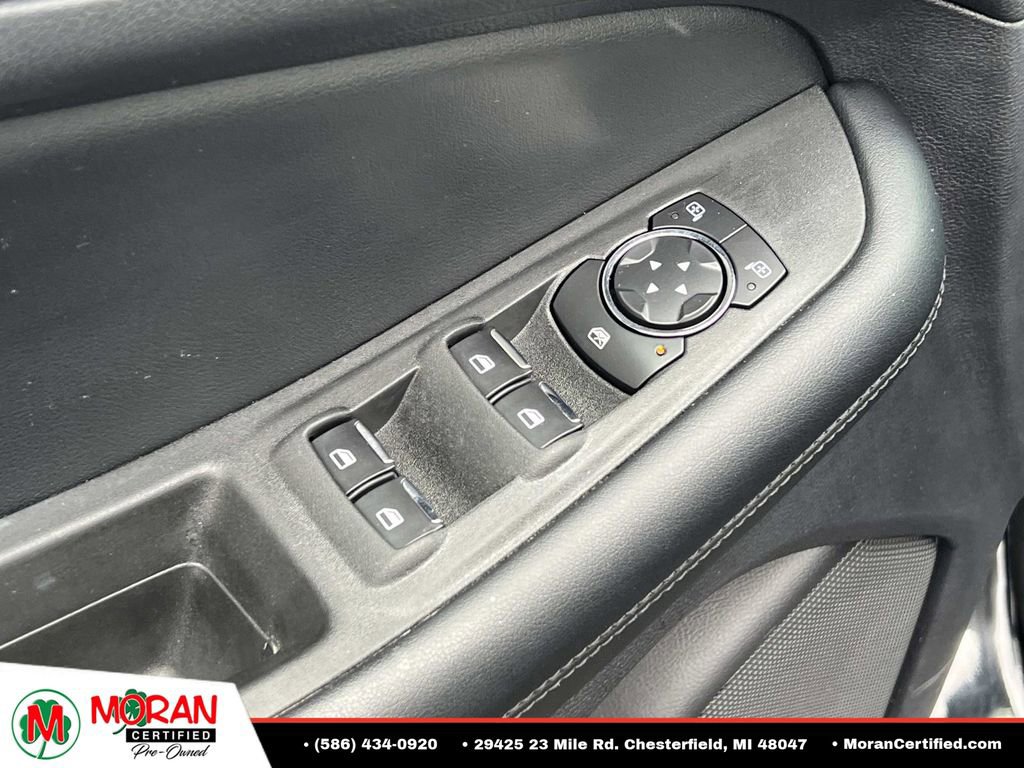 Used 2022 Ford Edge SE AWD/4WD image 16