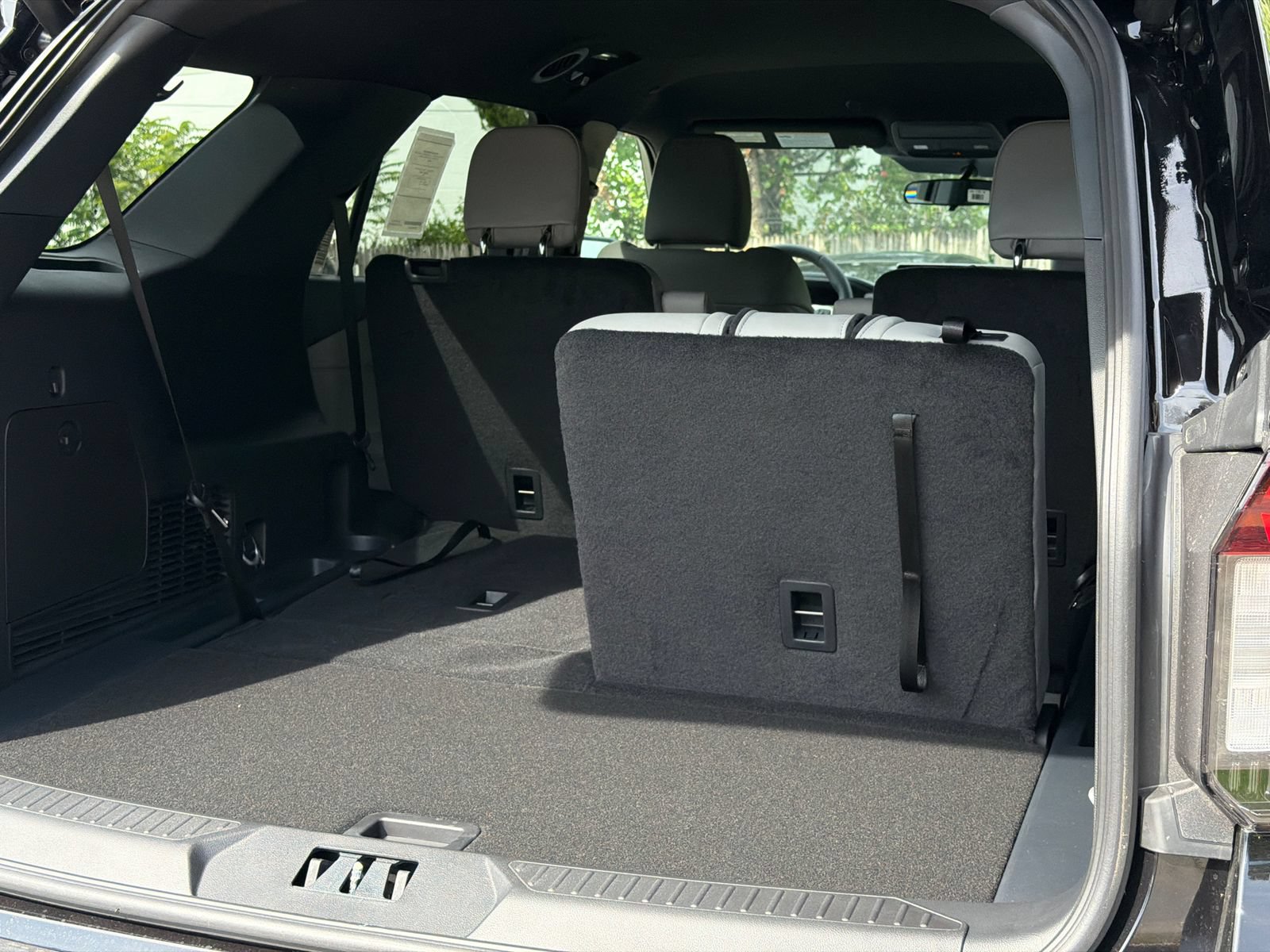 New 2027 Ford Explorer Active w/ Active Comfort Package AWD/4WD image 8
