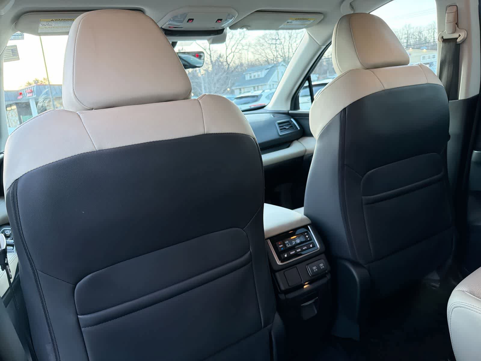 Used 2019 Subaru Ascent Limited w/ Popular Package #3 AWD/4WD image 19
