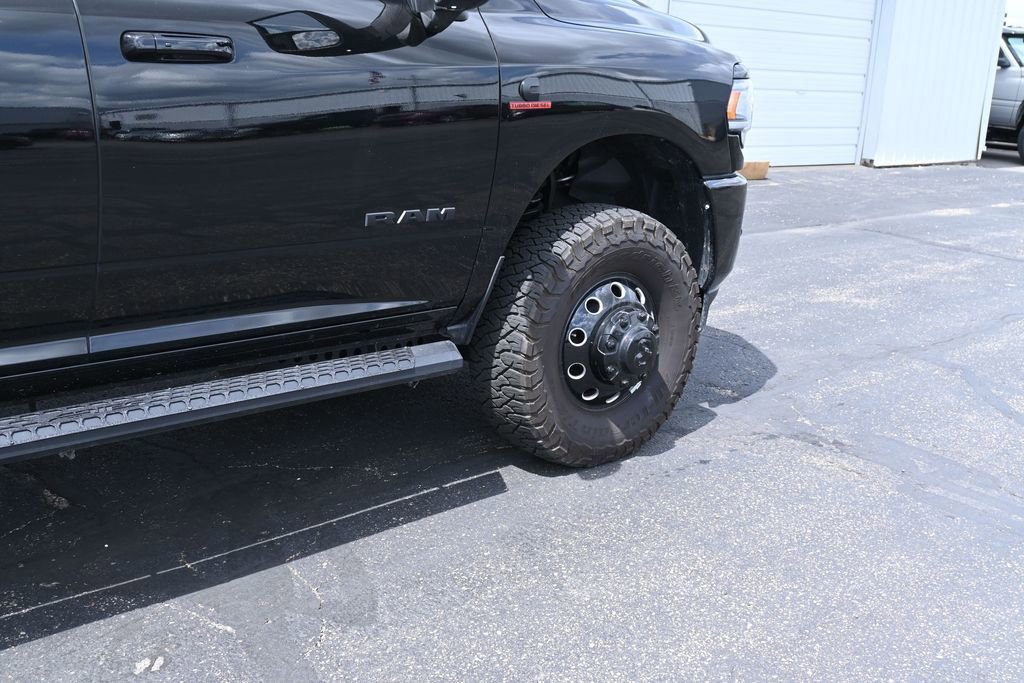 Used 2024 RAM 3500 Laramie w/ Night Edition AWD/4WD image 24
