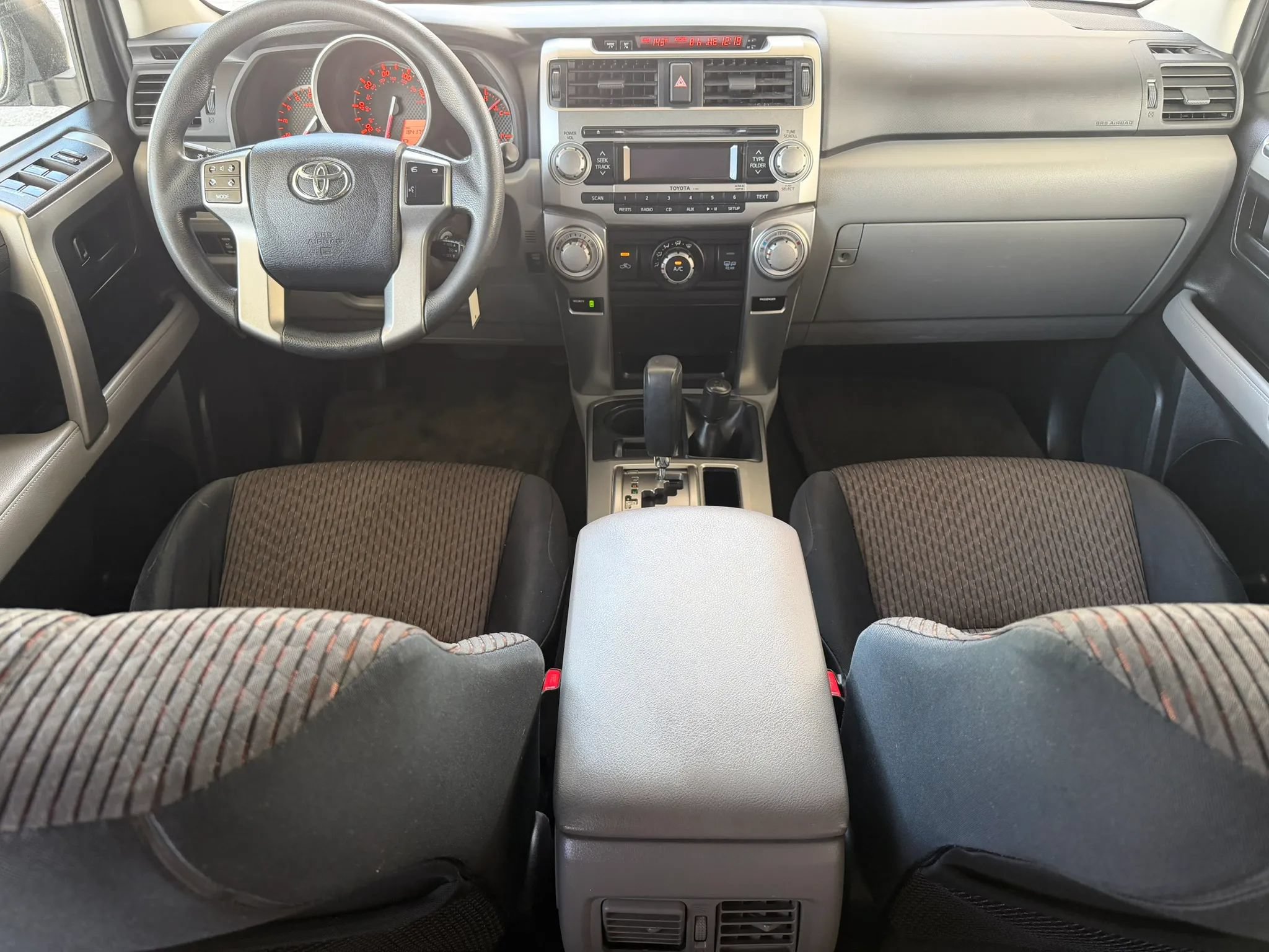 Used 2011 Toyota 4Runner SR5 w/ Convenience Pkg AWD/4WD image 14