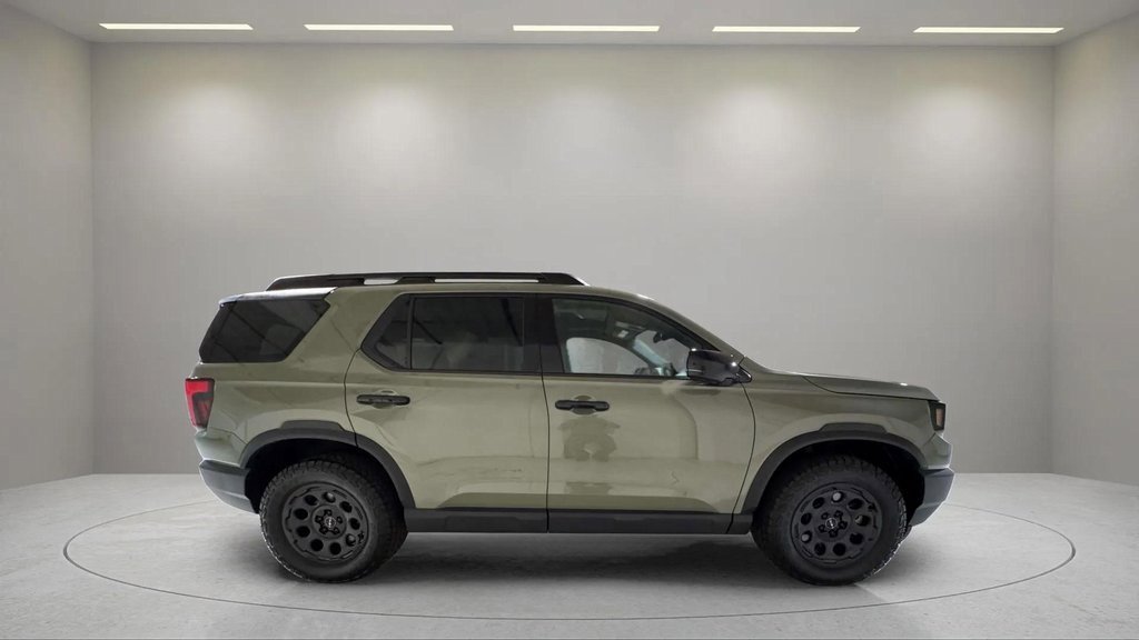Used 2026 Honda Passport TrailSport Elite image 2