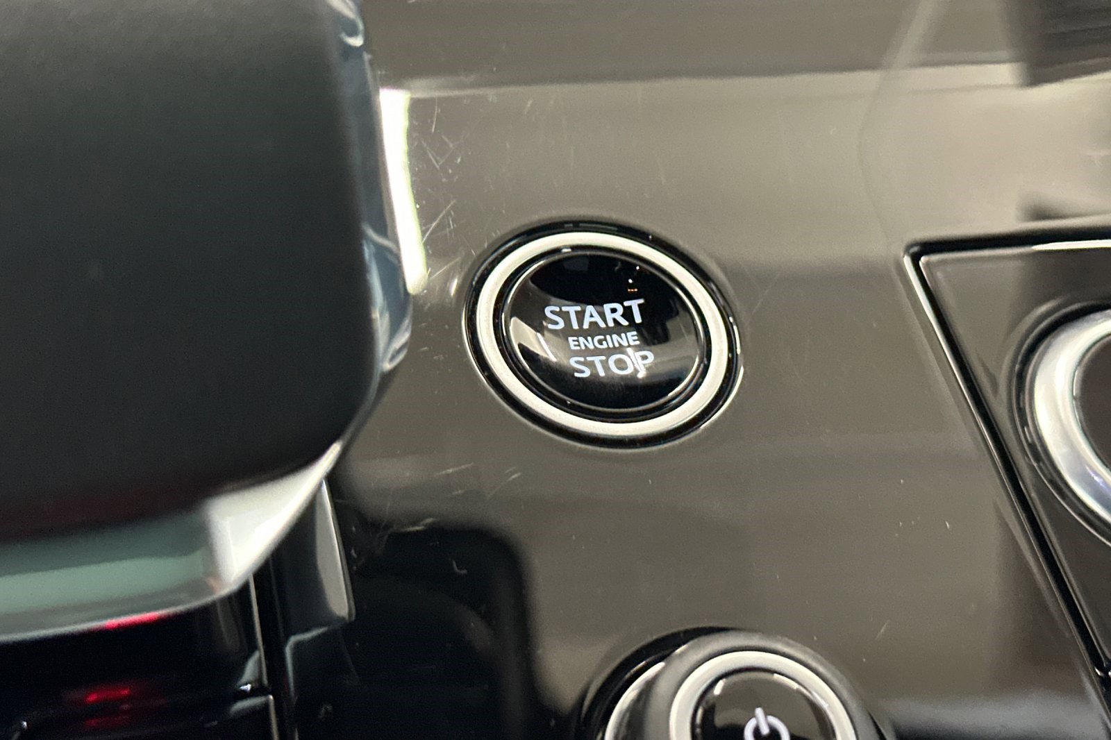 Certified 2023 Land Rover Range Rover Sport SE image 34